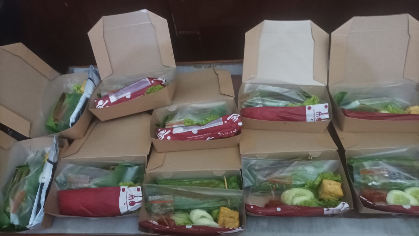 Nasi Bakar isi Ayam Suwir